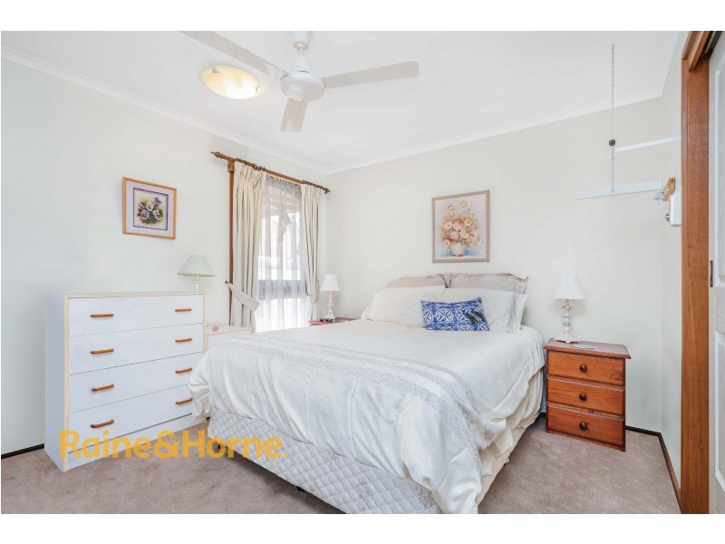 9 Elk Place, Cranebrook NSW 2749