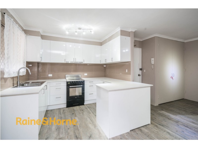 2e/ 9-19 York Road, Jamisontown NSW 2750