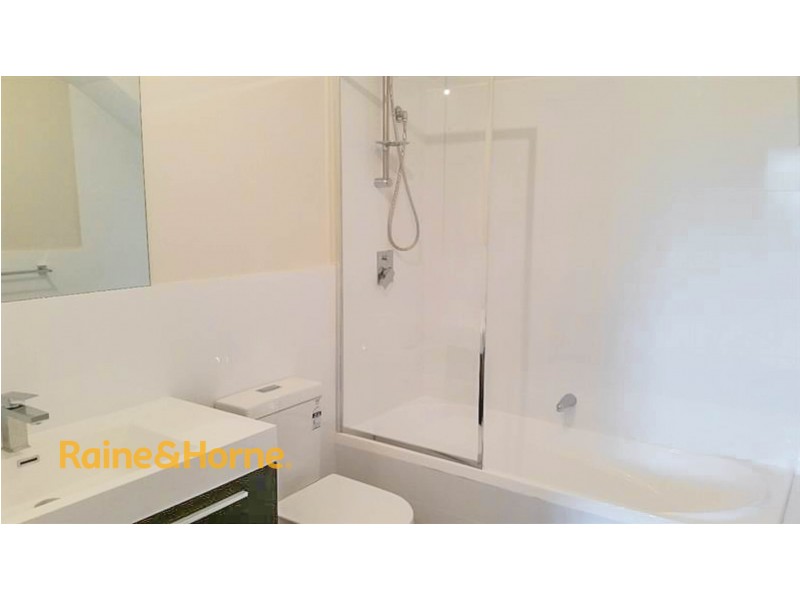 4/87 Jamison Road, Kingswood NSW 2747