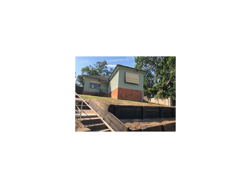 44 Penrose Crescent, South Penrith NSW 2750