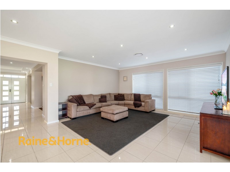 Claremont Meadows NSW 2747
