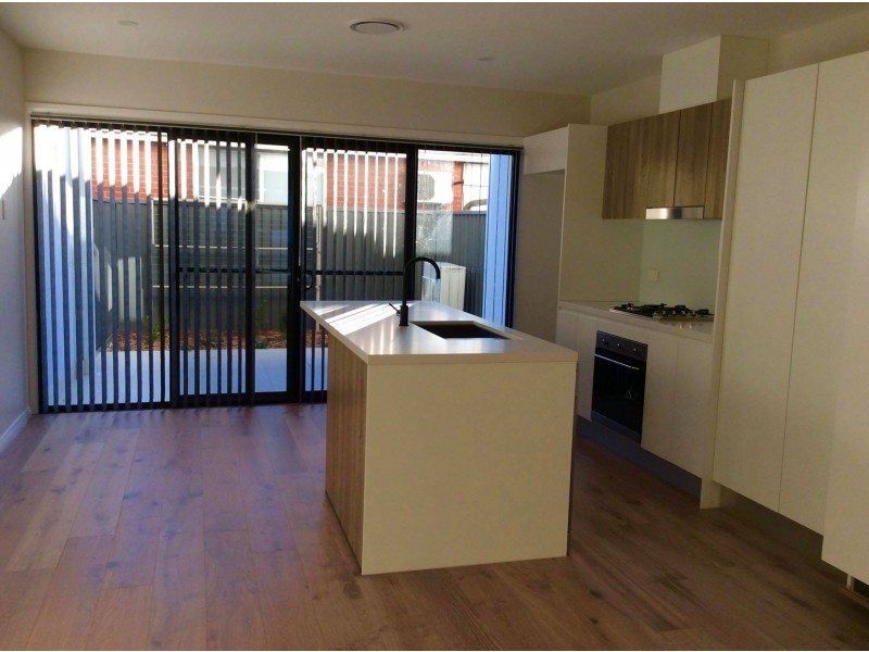 4/27 JOHN STREET, St Marys NSW 2760