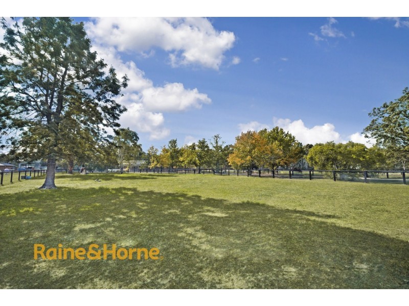 223-227 Hinxman Road, Castlereagh NSW 2749