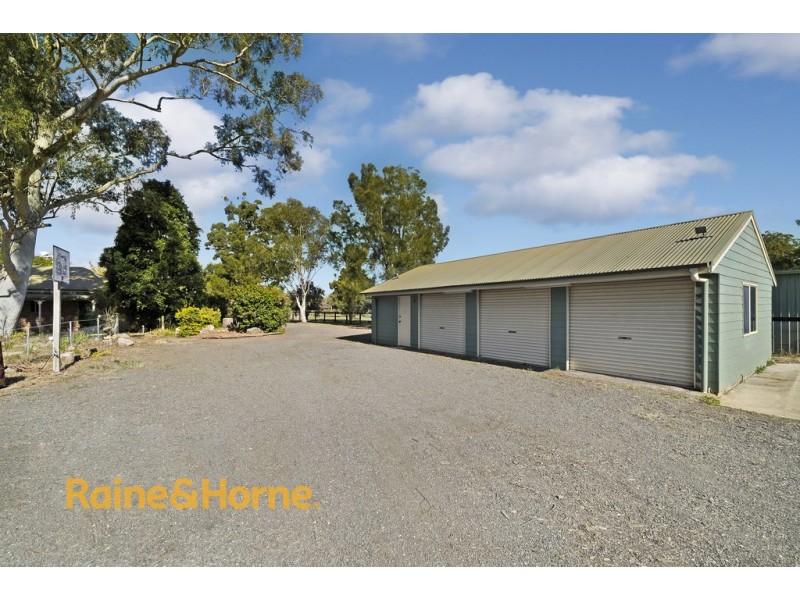 223-227 Hinxman Road, Castlereagh NSW 2749