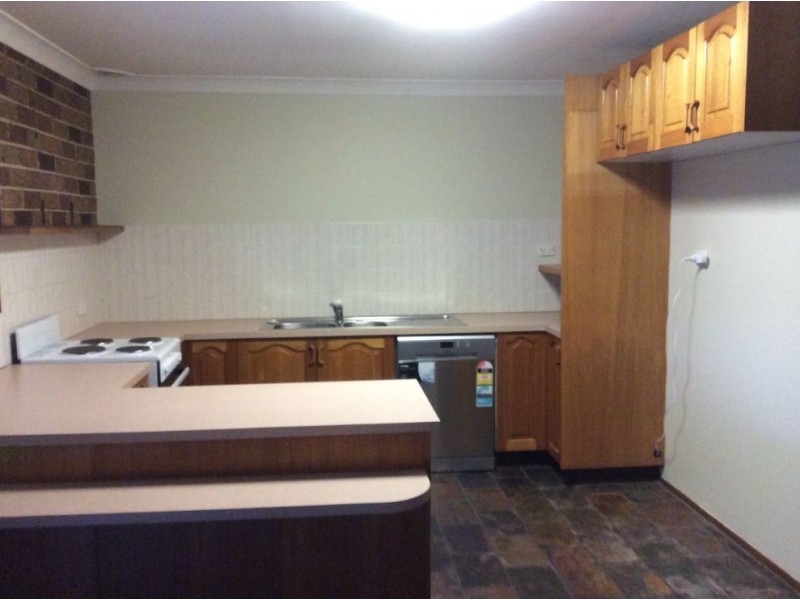 7 DRAKE STREET, Jamisontown NSW 2750