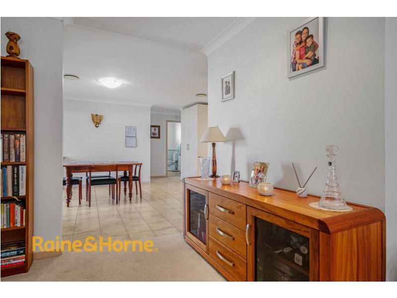 2/64 Cam Street, Cambridge Park NSW 2747