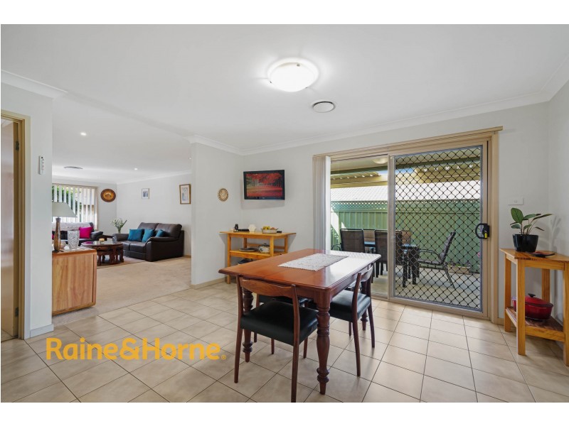 2/64 Cam Street, Cambridge Park NSW 2747