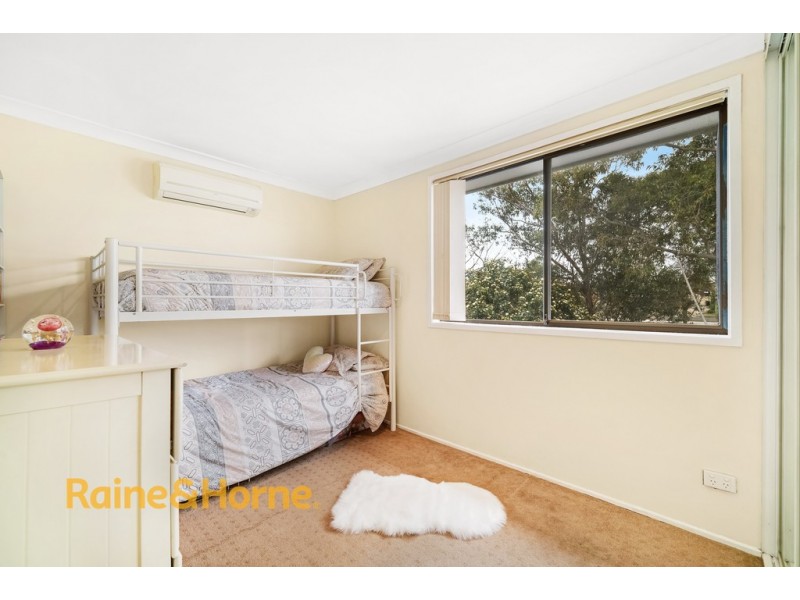 18 Oberon Crescent, South Penrith NSW 2750