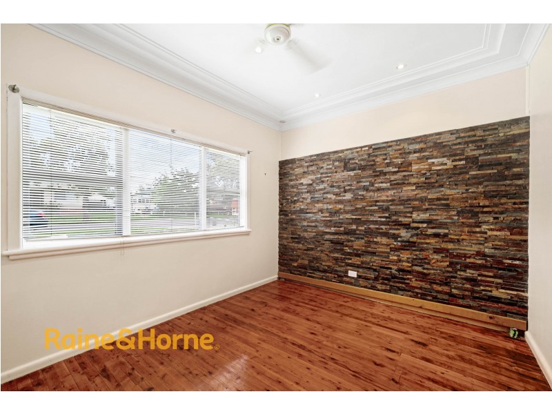 151 OXFORD STREET, Cambridge Park NSW 2747