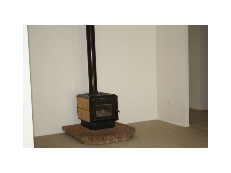 63  Fourth Avenue, Llandilo NSW 2747