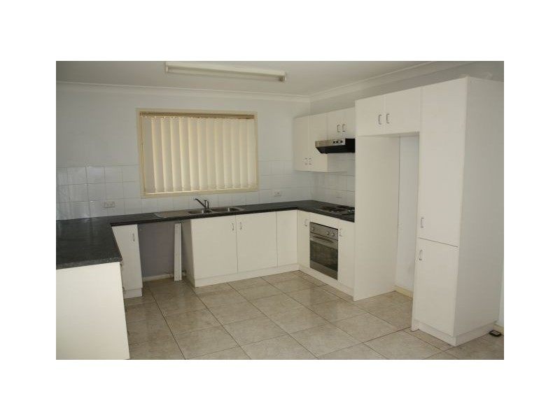 4/62 Cam Street, Cambridge Park NSW 2747