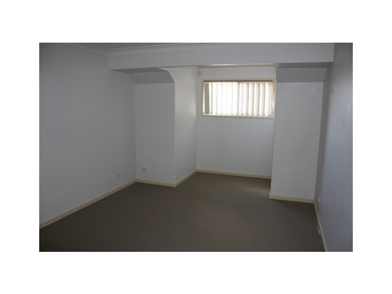 4/62 Cam Street, Cambridge Park NSW 2747