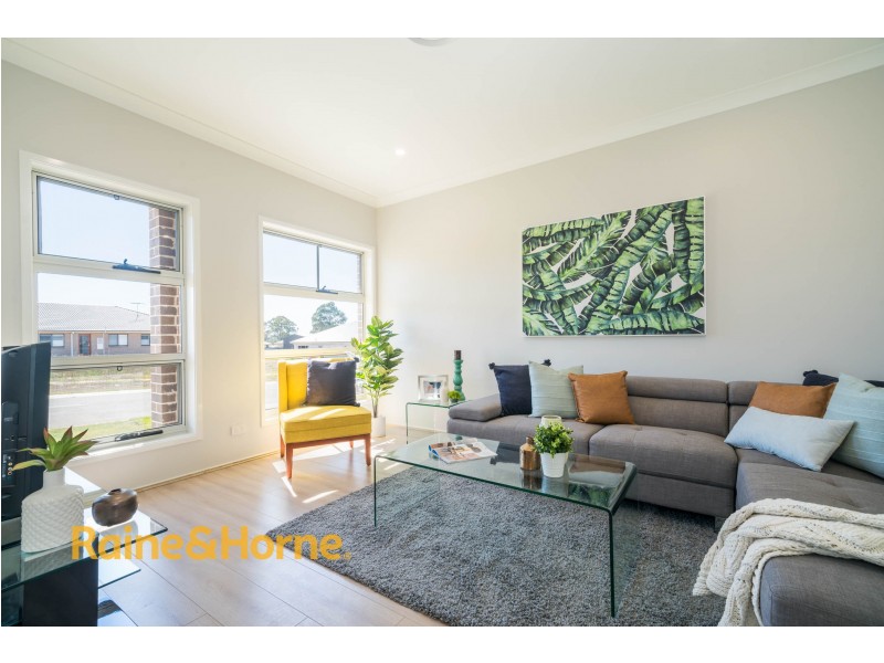 4 Walmsley Crescent, Silverdale NSW 2752