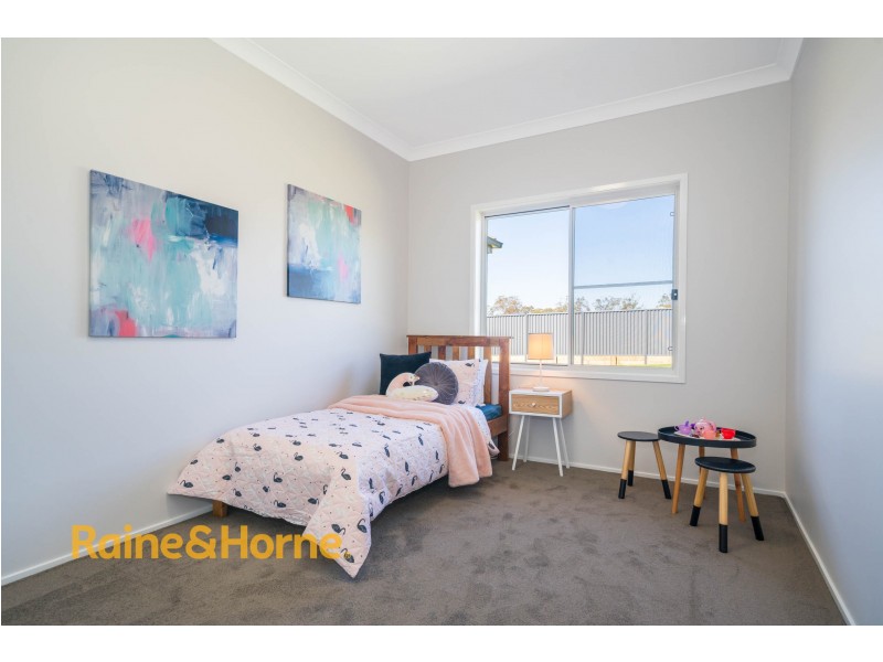 4 Walmsley Crescent, Silverdale NSW 2752