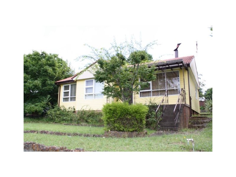 10 Brook Street, Hazelbrook NSW 2779