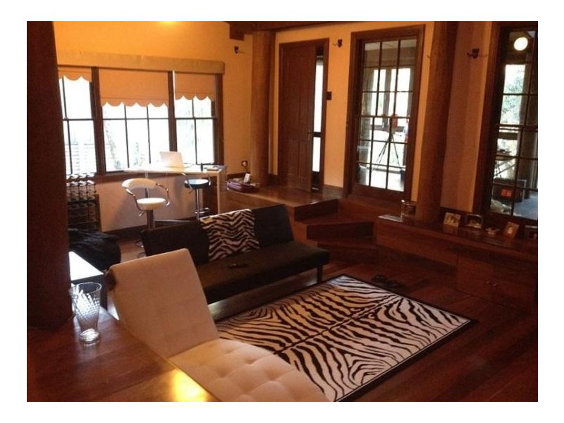 229 Lieutenant Bowen Drive, Bowen Mountain NSW 2753