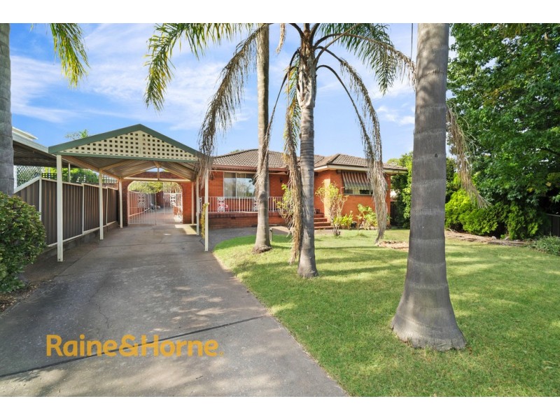 24 Park Avenue, Kingswood NSW 2747