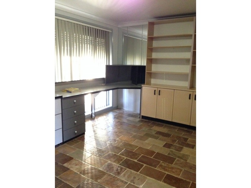 65 Pindari Drive, South Penrith NSW 2750