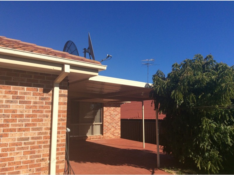 12 Thoar Place, Claremont Meadows NSW 2747