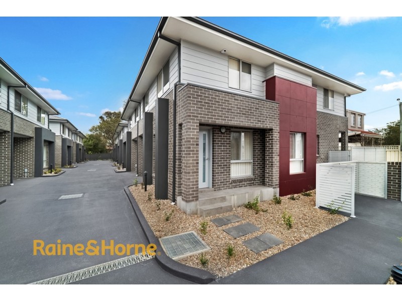 10/100-102 Great Western Highway, Kingswood NSW 2747