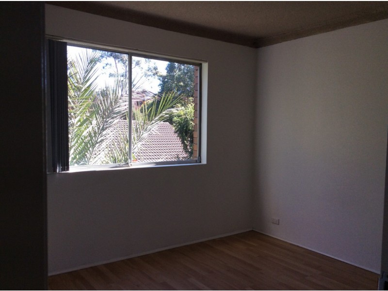 9/9-11 SANTLEY CRESCENT, Kingswood NSW 2747