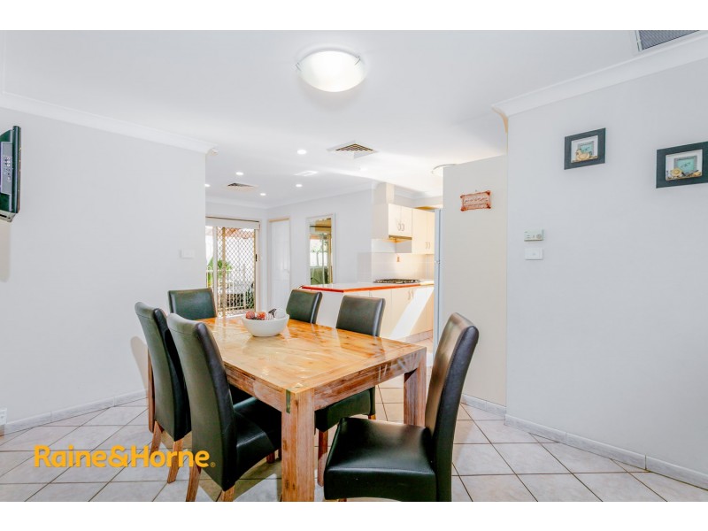 60 Chatsworth Road, St Clair NSW 2759