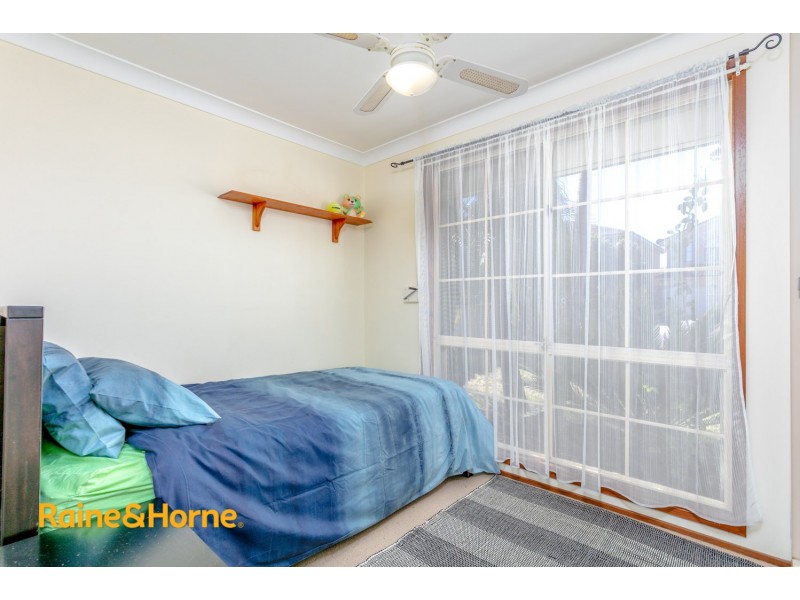 60 Chatsworth Road, St Clair NSW 2759