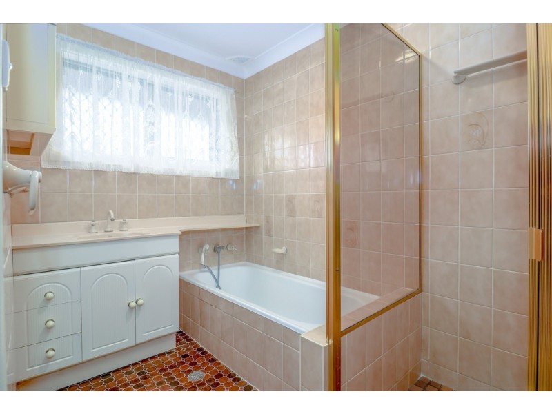 22 Dewdney Road, Emu Plains NSW 2750