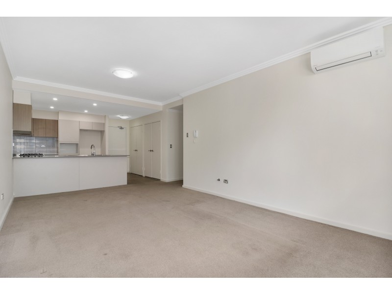 B506/46-58 Derby Street, Kingswood NSW 2747