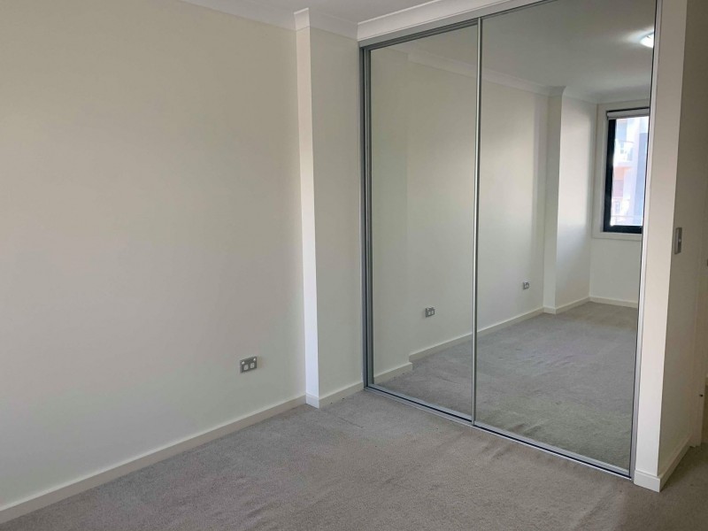 B506/46-58 Derby Street, Kingswood NSW 2747