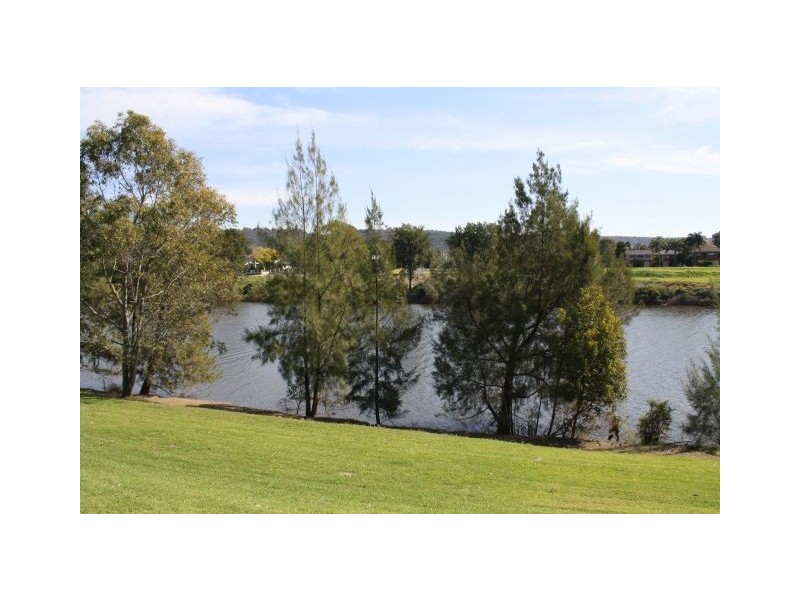 21 BELLEVUE RD, Regentville NSW 2745