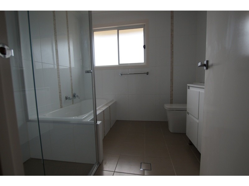 49 Lakeview Drive, Cranebrook NSW 2749