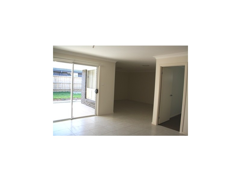 38 Gannet Drive, Cranebrook NSW 2749