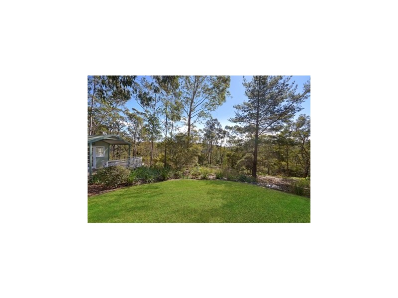 35 Ravine Avenue, Blaxland NSW 2774