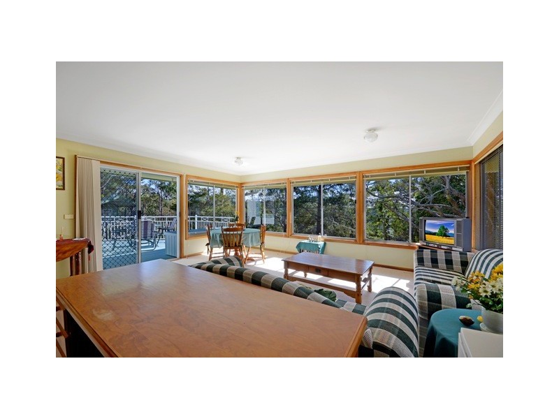 35 Ravine Avenue, Blaxland NSW 2774