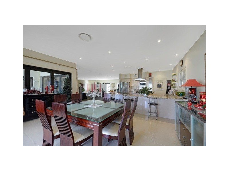 1 Quigg Place, Orchard Hills NSW 2748