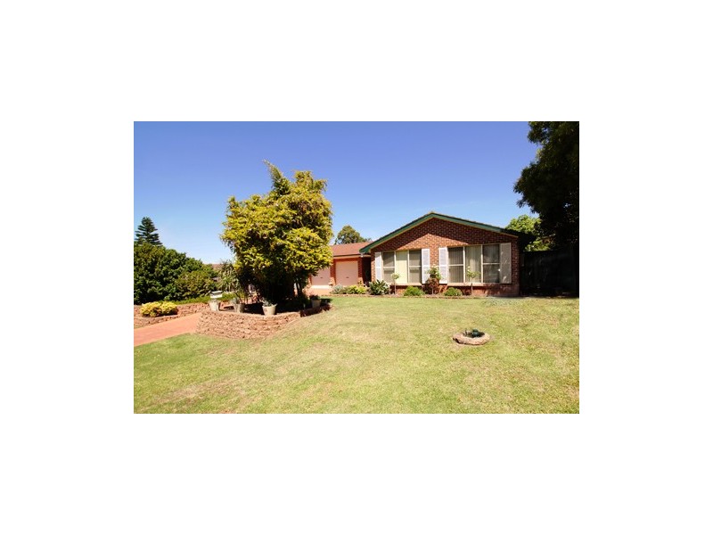 17 Cascade Road, Cranebrook NSW 2749