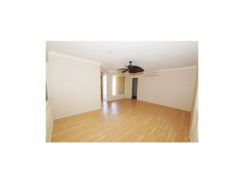 17 Cascade Road, Cranebrook NSW 2749