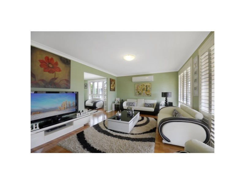 1 Jonquil Place, Glenmore Park NSW 2745