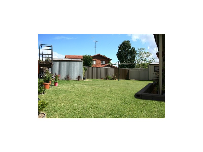 11 Enfield Street, Jamisontown NSW 2750