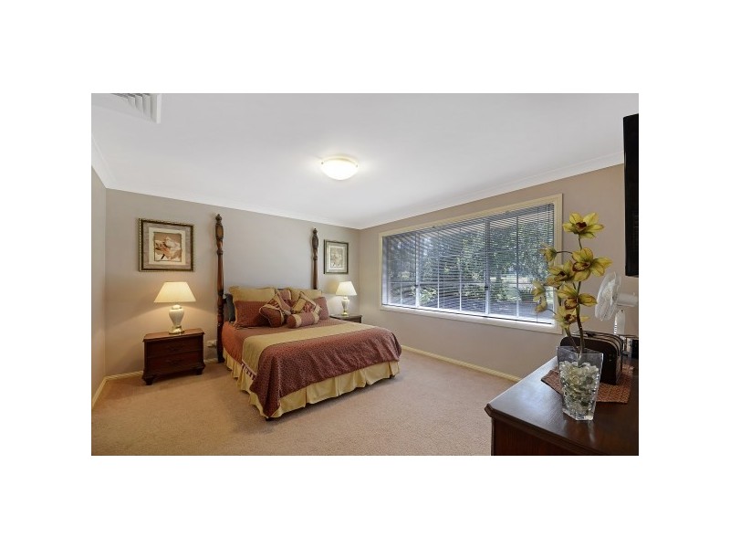 42-45 Kenilworth Crescent, Cranebrook NSW 2749