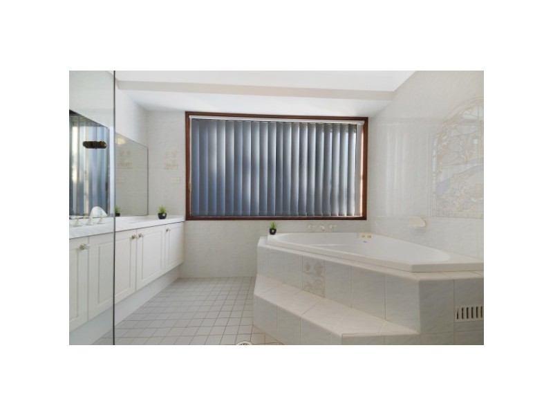 6 Jonquil Place, Glenmore Park NSW 2745