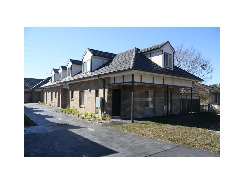 1/27 Eton Road, Cambridge Park NSW 2747