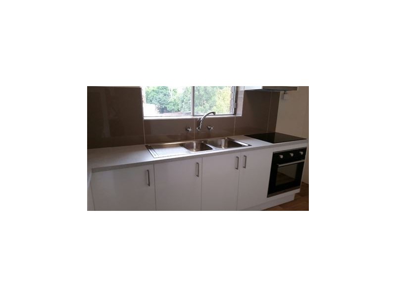 17/9-11 Santley Crescent, Kingswood NSW 2747