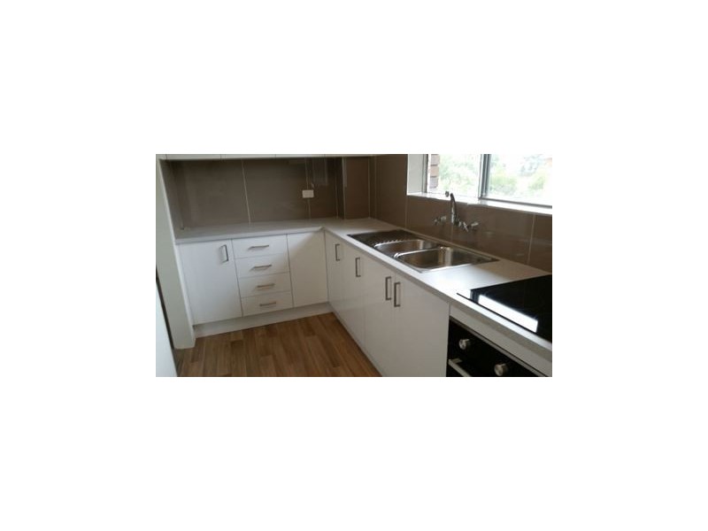 17/9-11 Santley Crescent, Kingswood NSW 2747