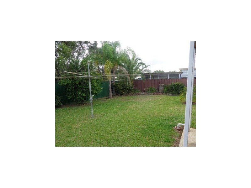 20 Little Street, Cambridge Park NSW 2747