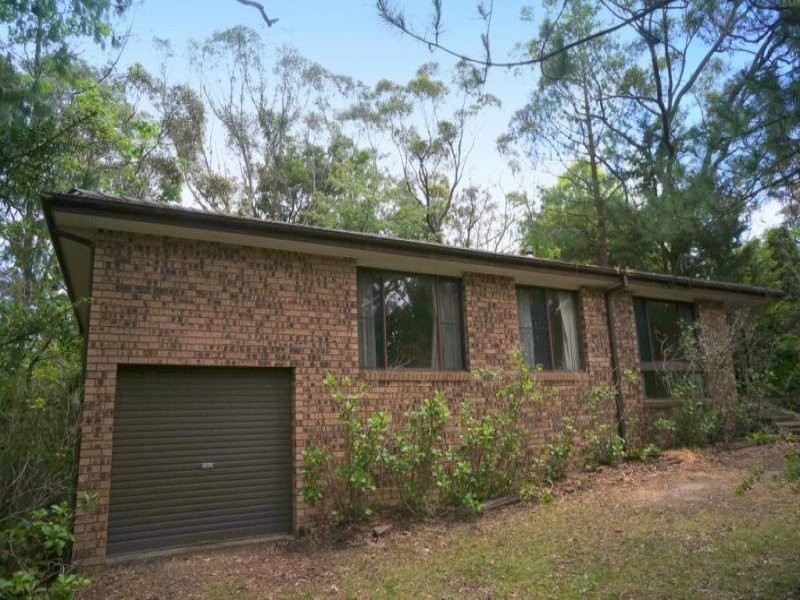 13 Genevieve Road, Bullaburra NSW 2784