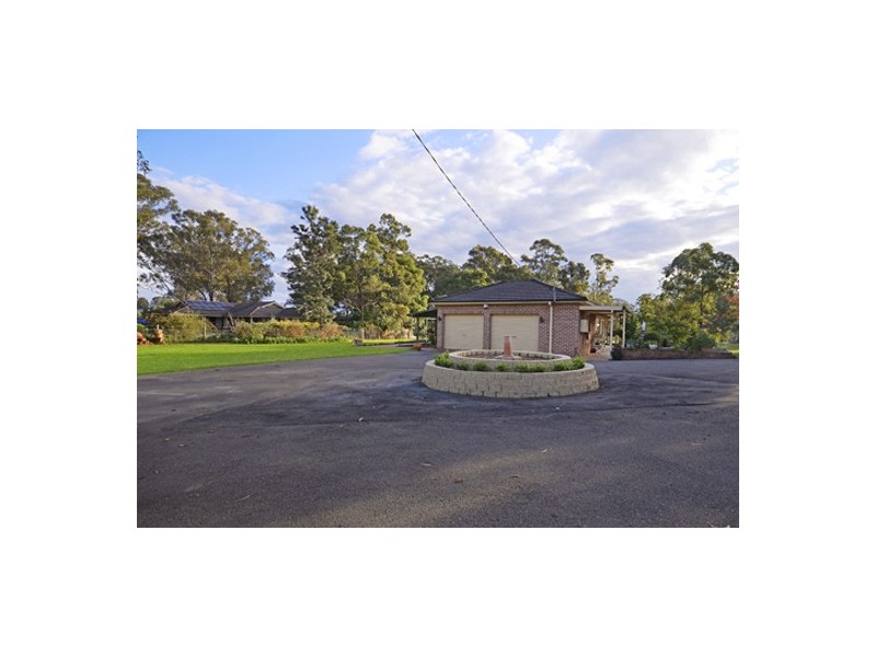39 Grays Lane, Cranebrook NSW 2749