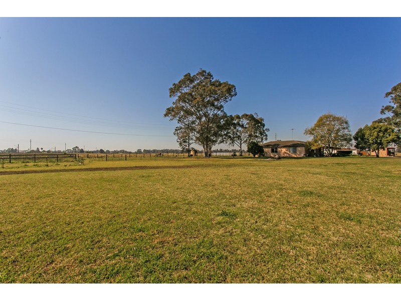 15C Racecourse Road, Clarendon NSW 2756