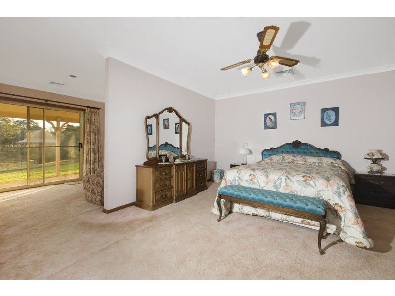 32 Cabbage Tree Road, Grose Vale NSW 2753